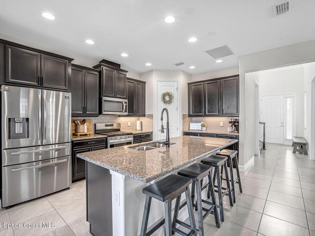 3104 Hummingbird Way, Melbourne, FL 32940