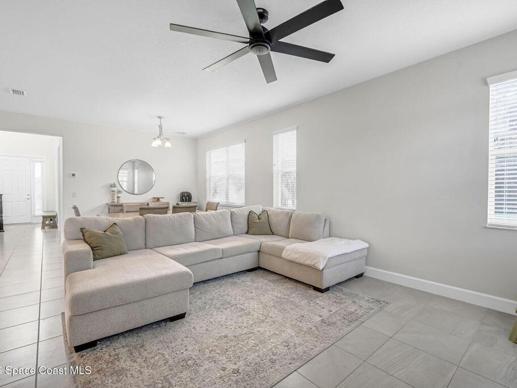 3104 Hummingbird Way, Melbourne, FL 32940