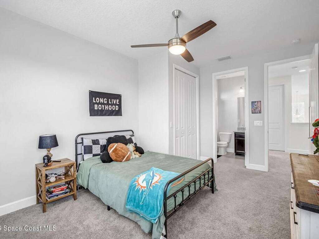 3104 Hummingbird Way, Melbourne, FL 32940