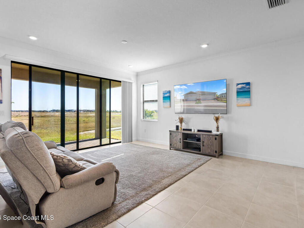 9713 Alister Drive, Melbourne, FL 32940