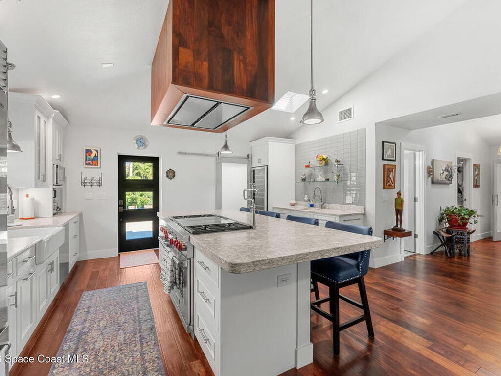 400 E Melbourne Avenue, Melbourne, FL 32901