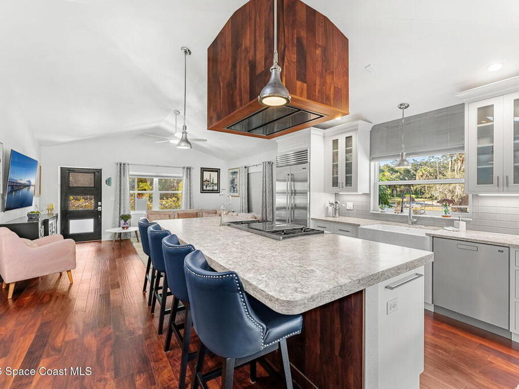 400 E Melbourne Avenue, Melbourne, FL 32901