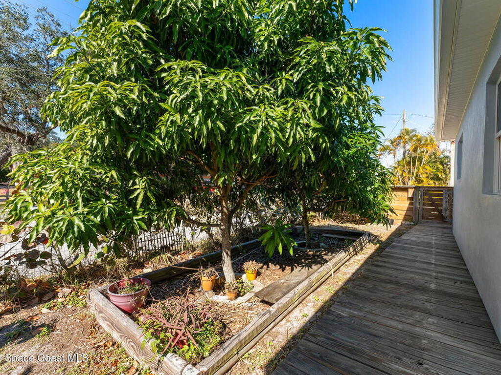 400 E Melbourne Avenue, Melbourne, FL 32901