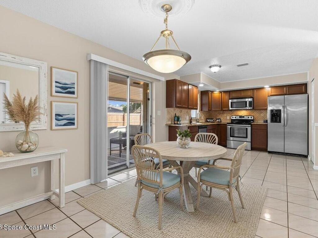 998 Kings Post Road, Rockledge, FL 32955