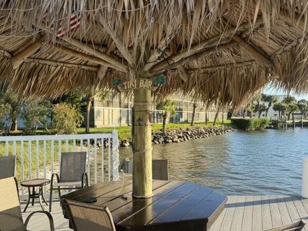 390 W Cocoa Beach Causeway, Cocoa Beach, FL 32931