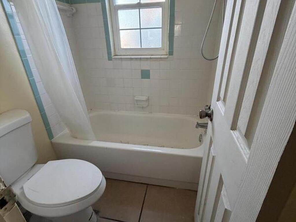 390 W Cocoa Beach Causeway, Cocoa Beach, FL 32931