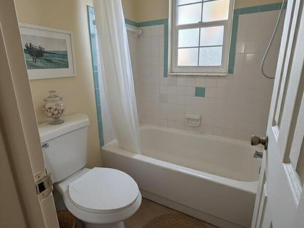 390 W Cocoa Beach Causeway, Cocoa Beach, FL 32931