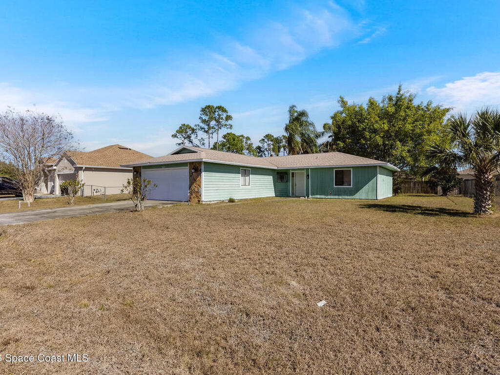 287 Greenway Avenue, Palm Bay, FL 32907