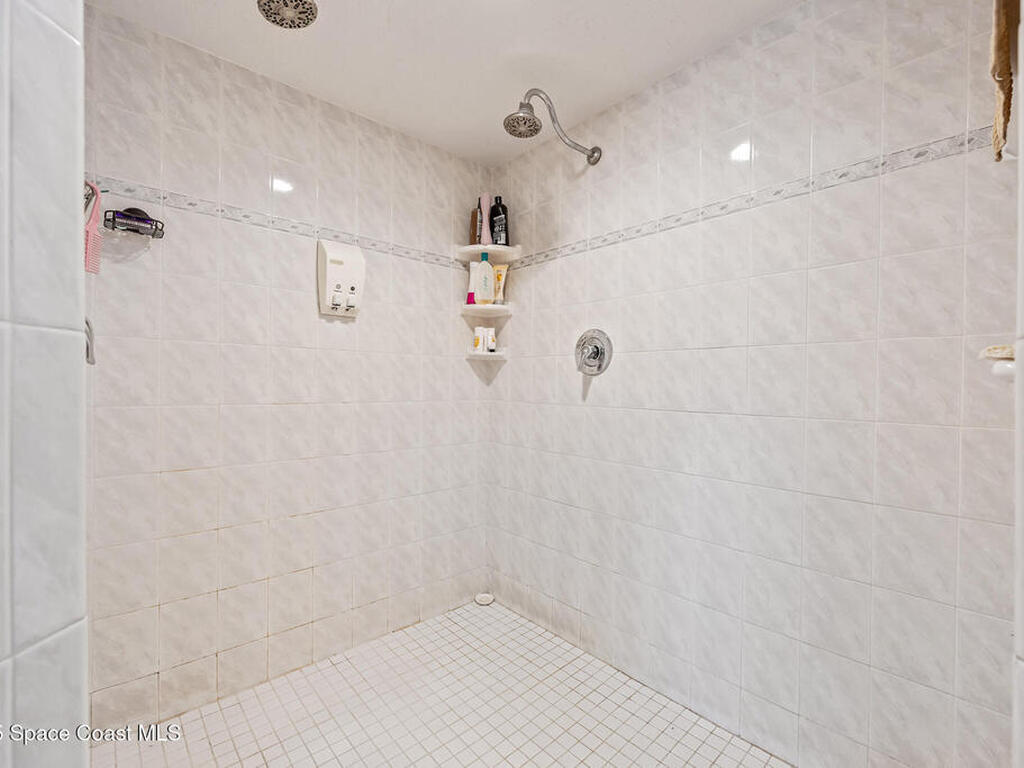 5425 James Lane, Mims, FL 32754