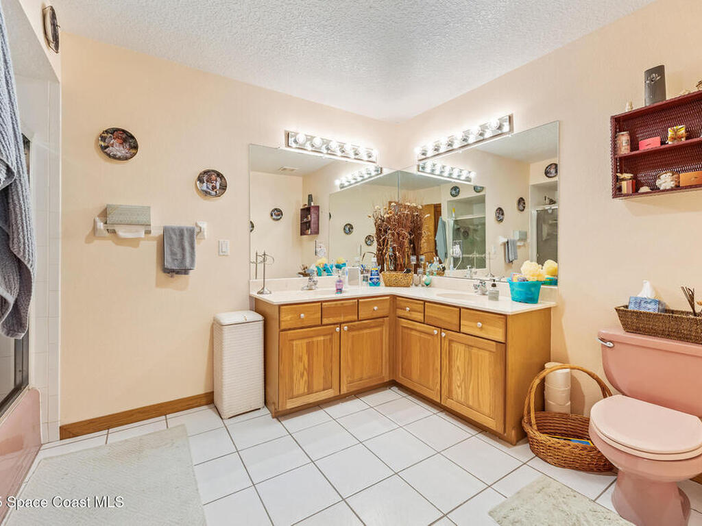 5425 James Lane, Mims, FL 32754