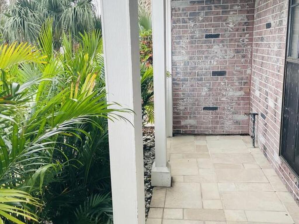 3117 Manor Drive, Palm Bay, FL 32905