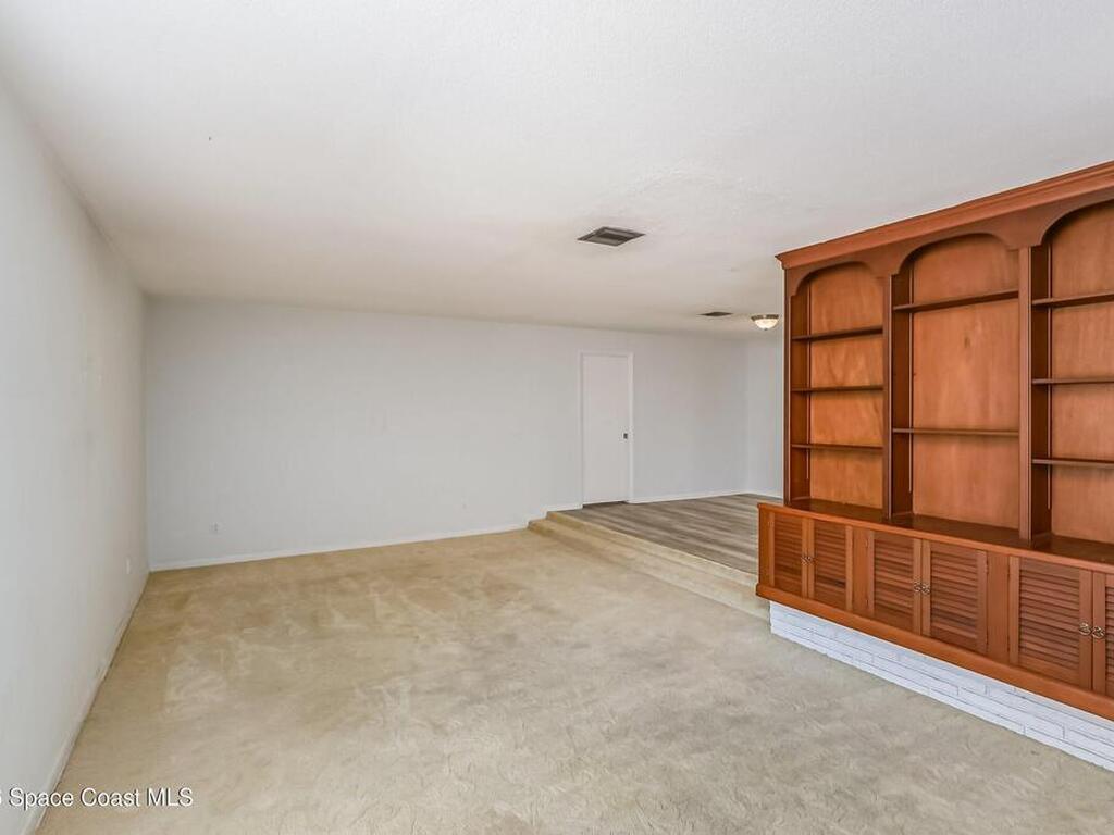 1275 Troon Way, Rockledge, FL 32955