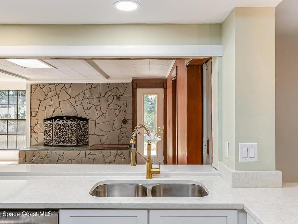 1275 Troon Way, Rockledge, FL 32955