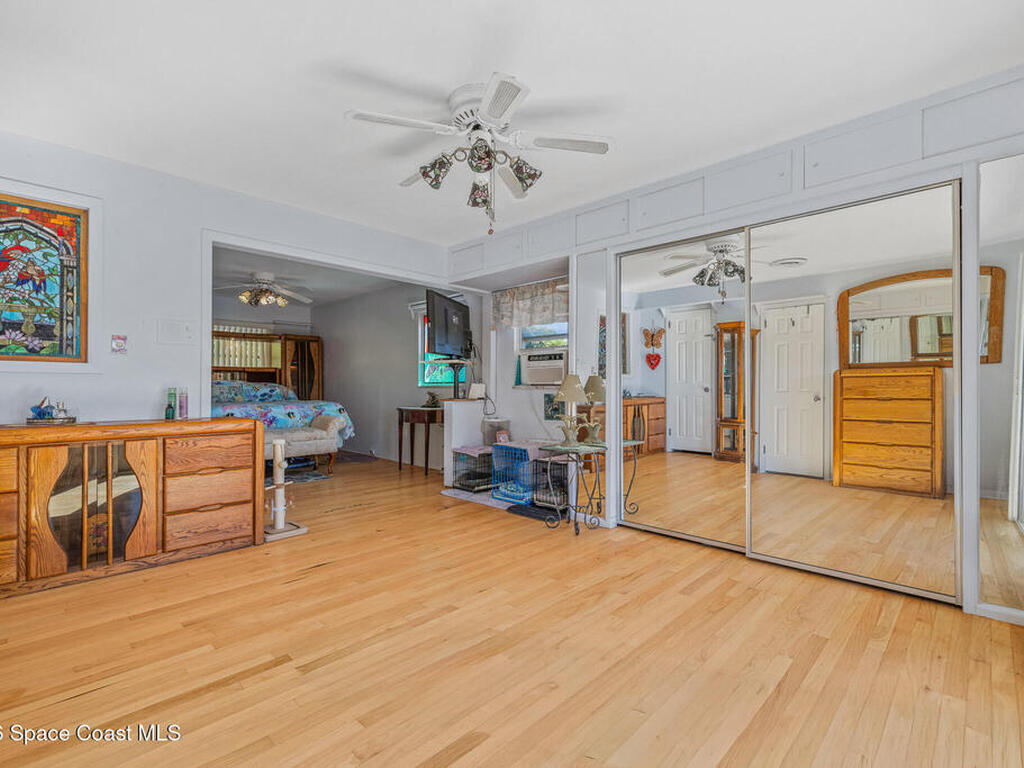 1210 Sun Circle, Melbourne, FL 32935