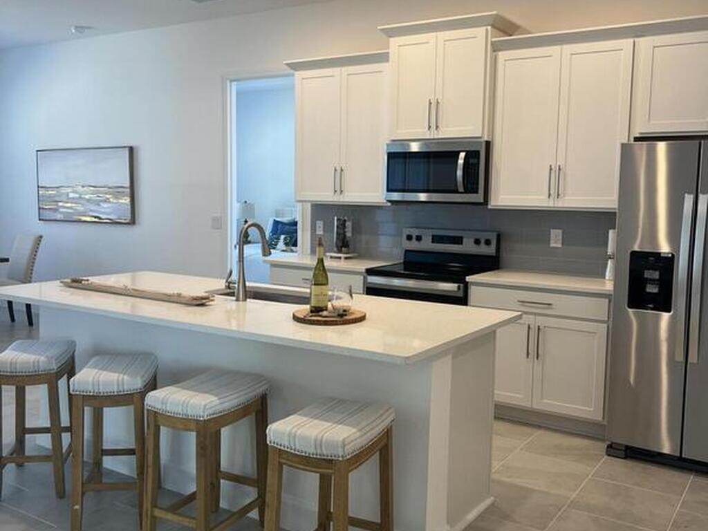 1779 Fallon Boulevard, Palm Bay, FL 32907