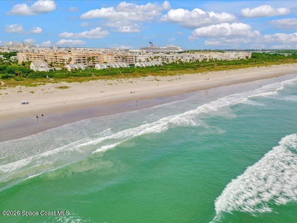 522 Beach Park Lane, Cape Canaveral, FL 32920