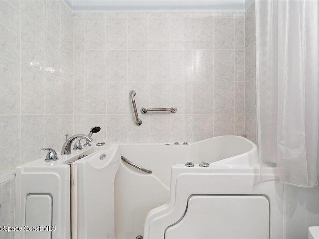 2097 Hidden Grove Lane, Merritt Island, FL 32953