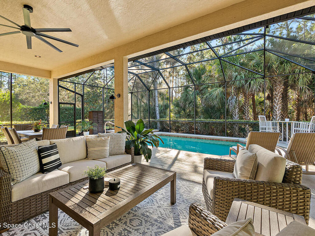 933 Stone Lake Drive, Ormond Beach, FL 32174