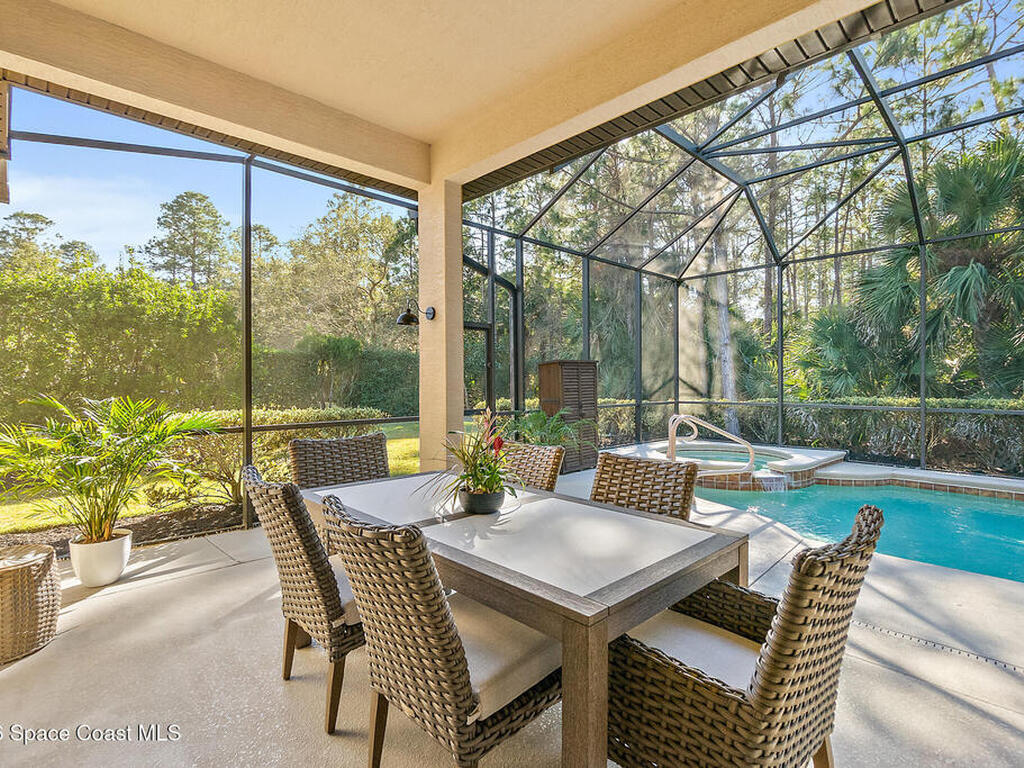 933 Stone Lake Drive, Ormond Beach, FL 32174