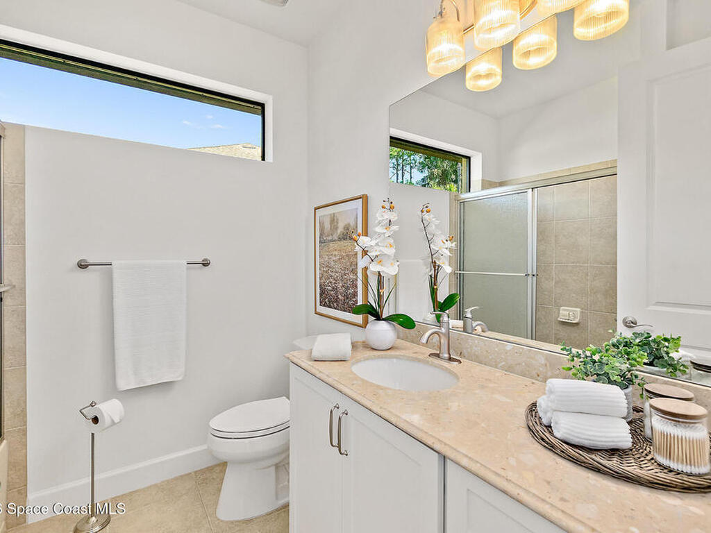 933 Stone Lake Drive, Ormond Beach, FL 32174