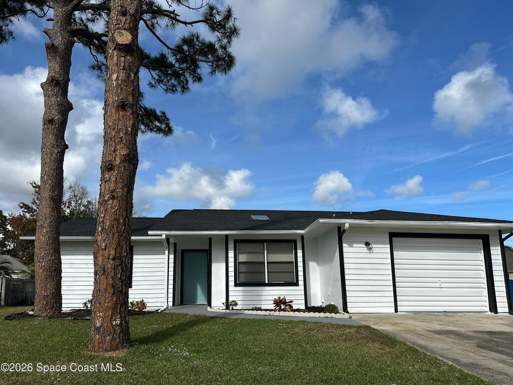 711 Kempten Street, Palm Bay, FL 32907