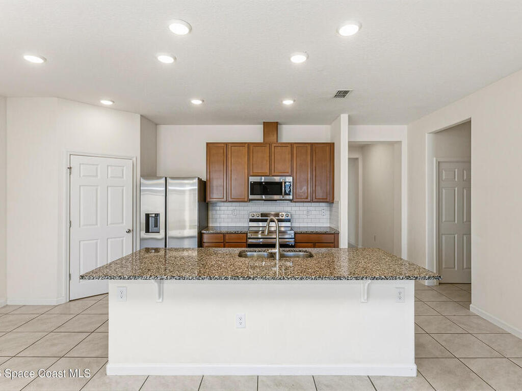 531 Olivia Street, Palm Bay, FL 32908