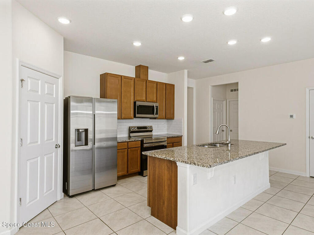 531 Olivia Street, Palm Bay, FL 32908