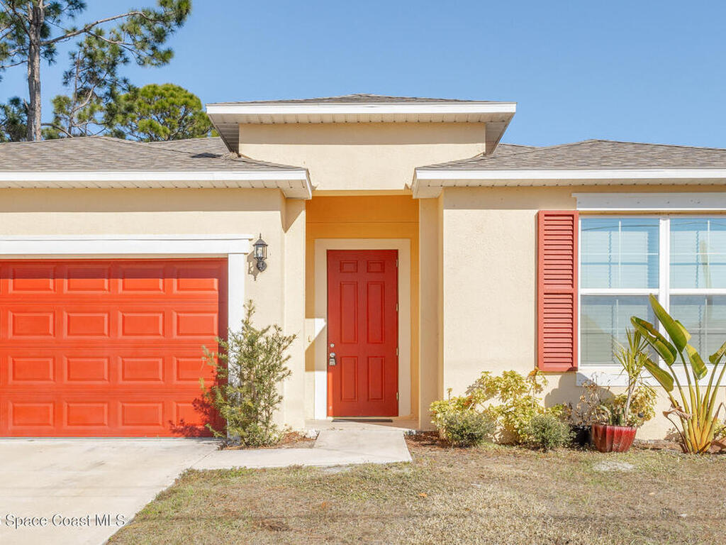 531 Olivia Street, Palm Bay, FL 32908