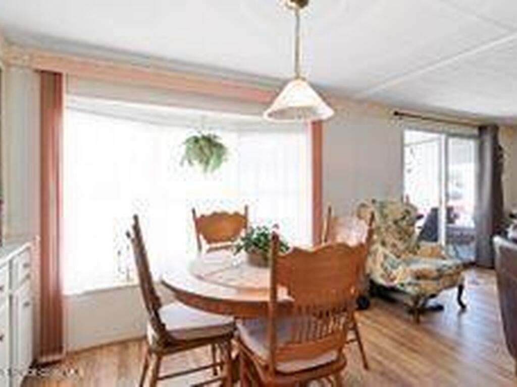 807 W Wren Circle, Barefoot Bay, FL 32976