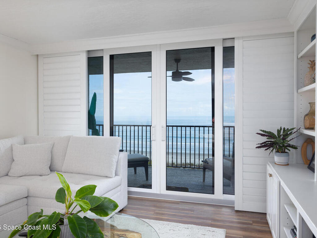 2815 S Atlantic Avenue, Cocoa Beach, FL 32931