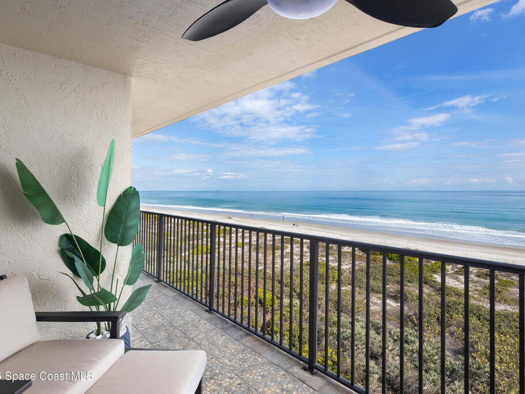 2815 S Atlantic Avenue, Cocoa Beach, FL 32931