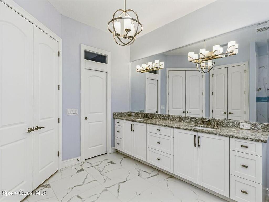 8440 Serrano Circle, Melbourne, FL 32940