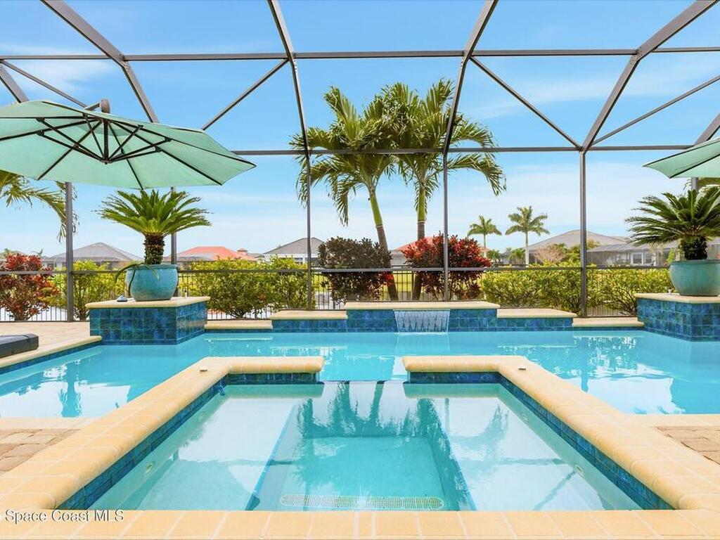 8440 Serrano Circle, Melbourne, FL 32940