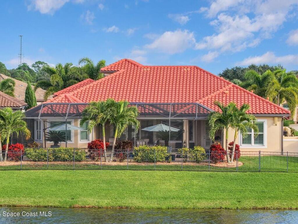 8440 Serrano Circle, Melbourne, FL 32940