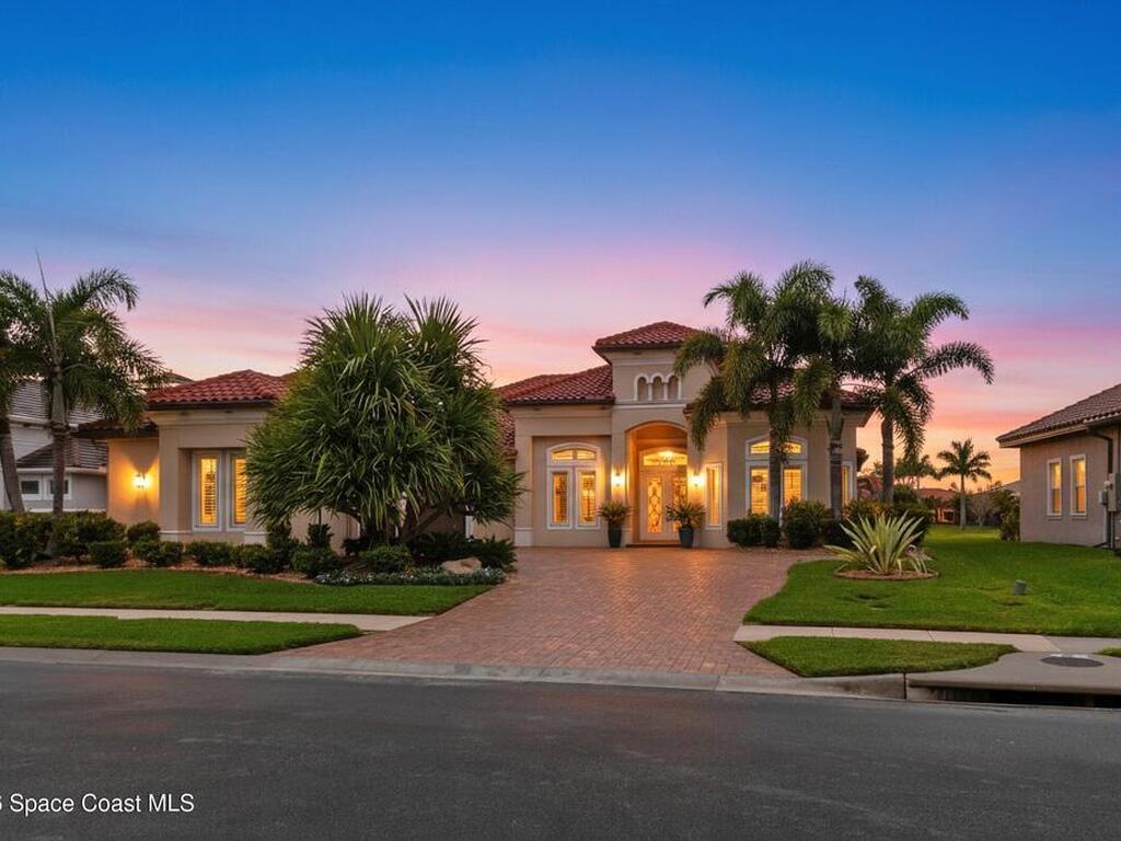 8440 Serrano Circle, Melbourne, FL 32940