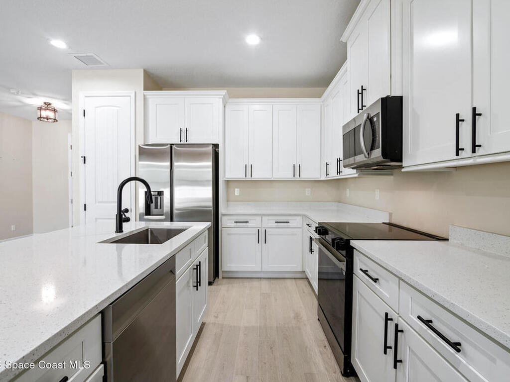 207 Bellbrook Street, Palm Bay, FL 32909