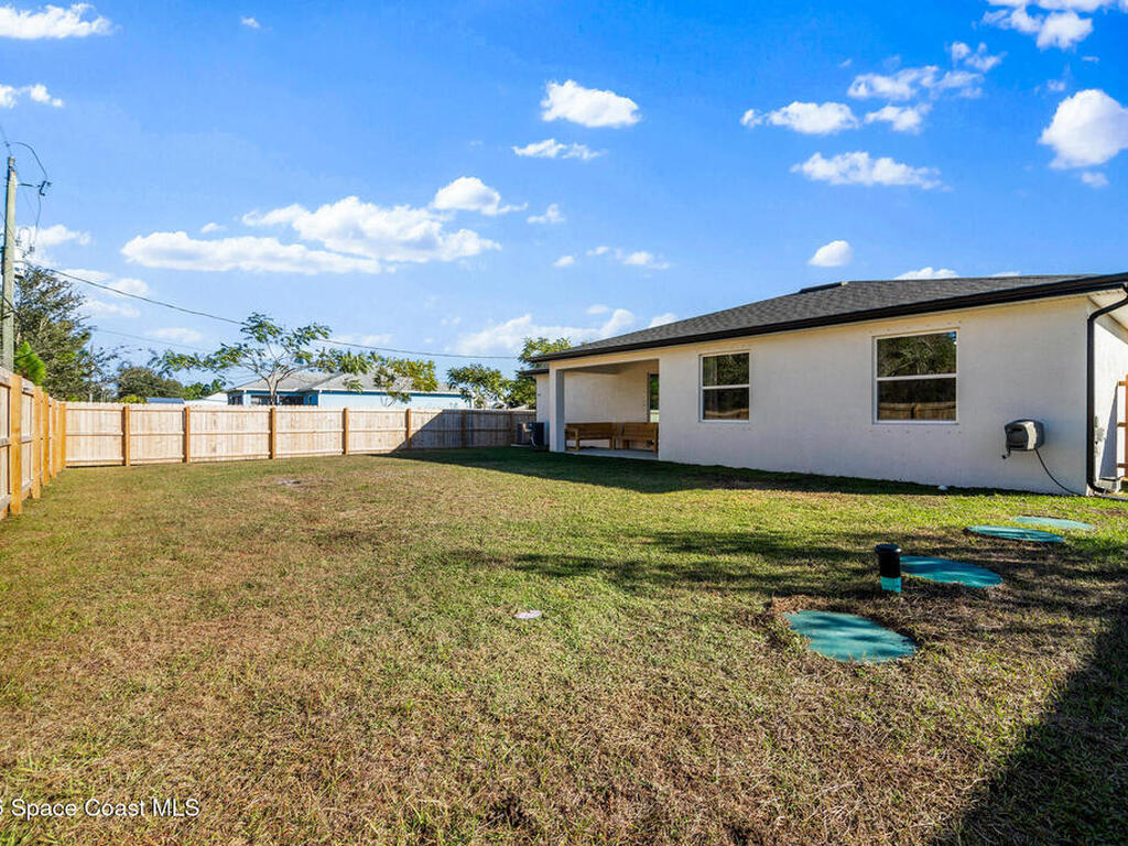 207 Bellbrook Street, Palm Bay, FL 32909