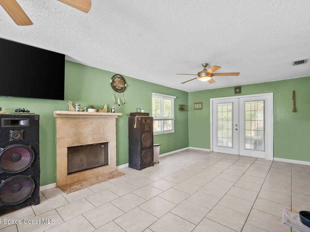 950 Barbados Avenue, Palm Bay, FL 32909