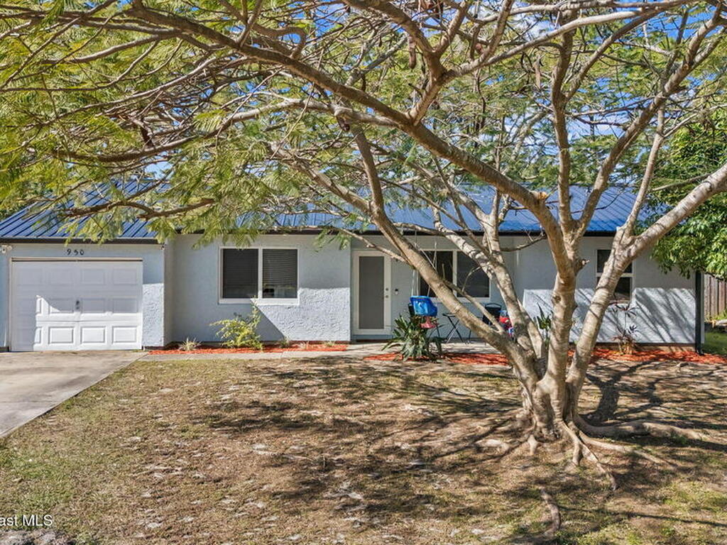 950 Barbados Avenue, Palm Bay, FL 32909