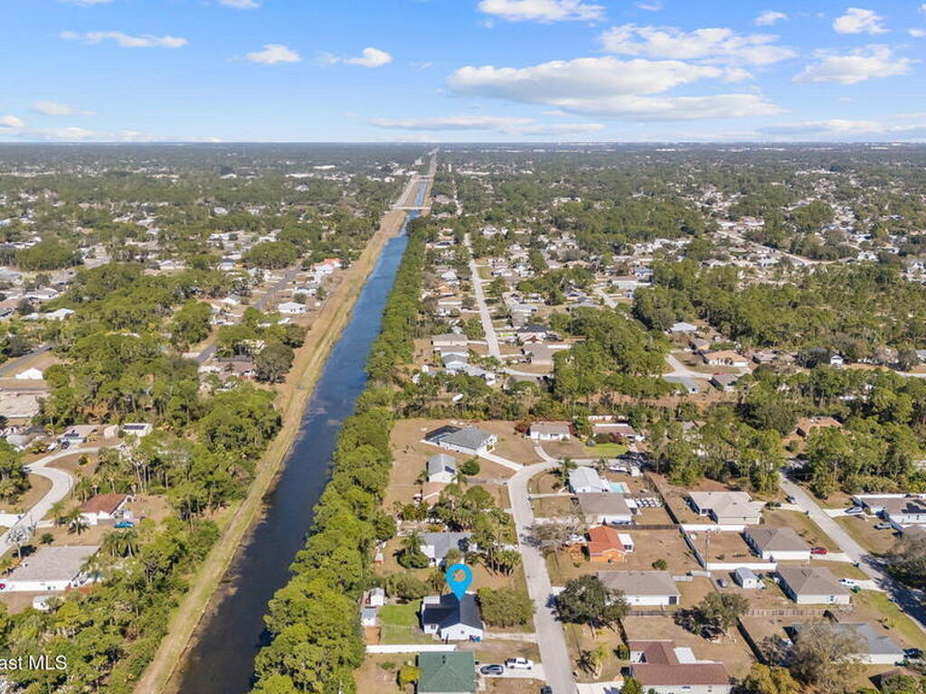 950 Barbados Avenue, Palm Bay, FL 32909