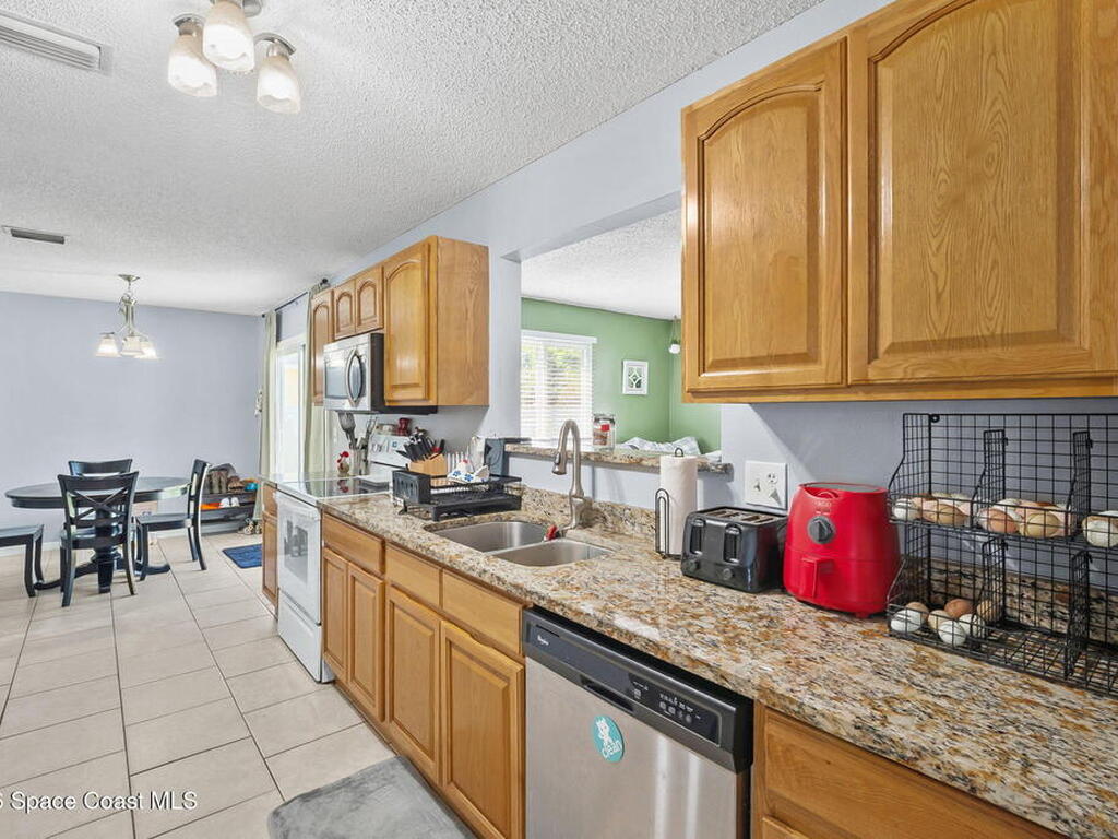 950 Barbados Avenue, Palm Bay, FL 32909