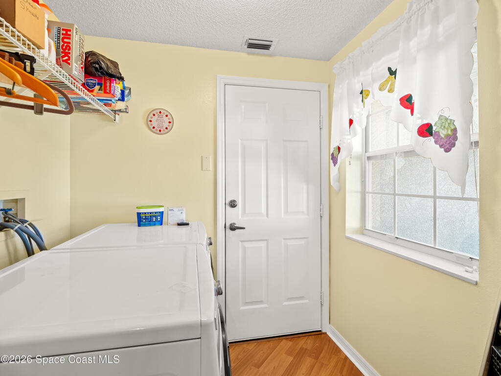 3904 Saint Armens Circle, Melbourne, FL 32934