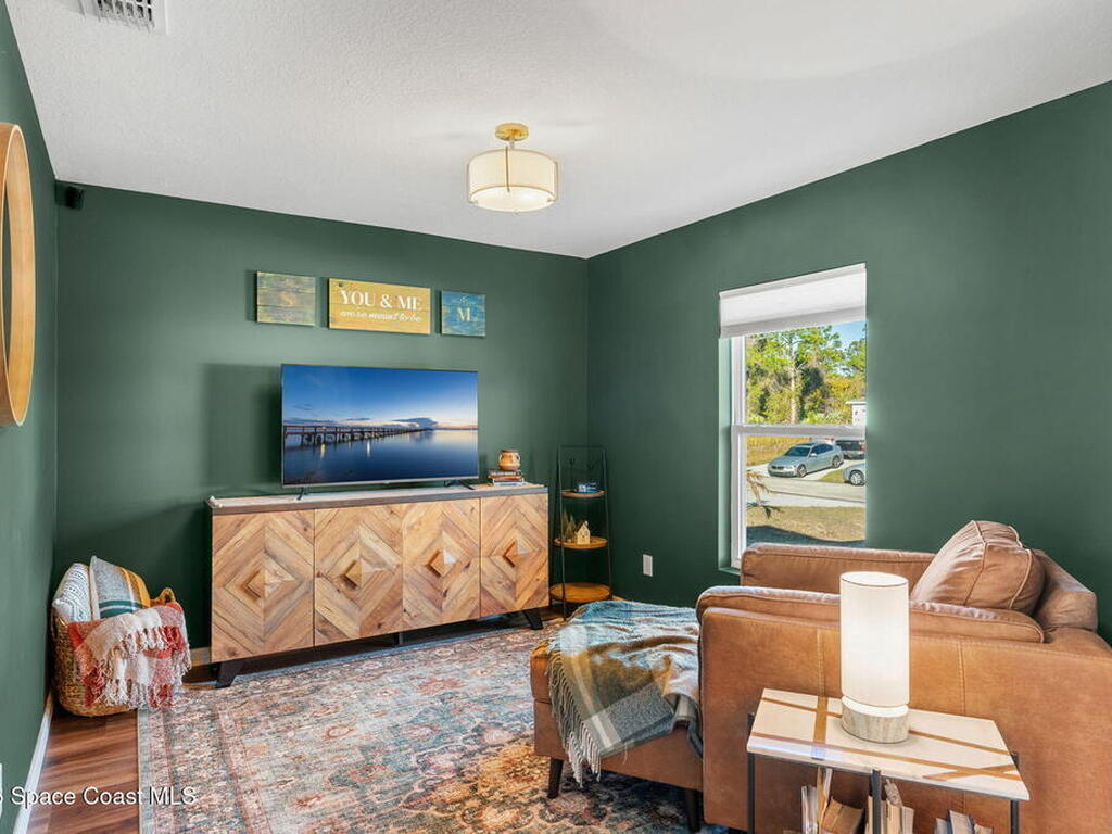 714 Daysland Avenue, Palm Bay, FL 32908