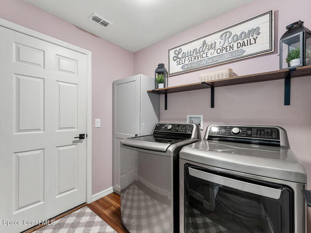 714 Daysland Avenue, Palm Bay, FL 32908