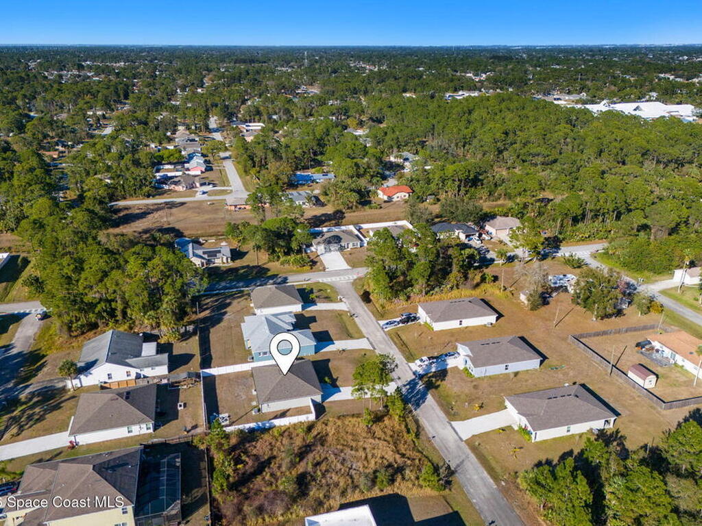 714 Daysland Avenue, Palm Bay, FL 32908