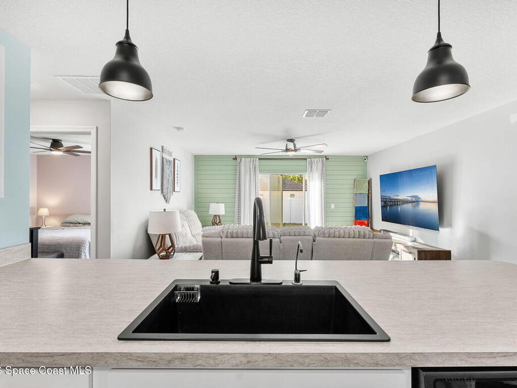 714 Daysland Avenue, Palm Bay, FL 32908