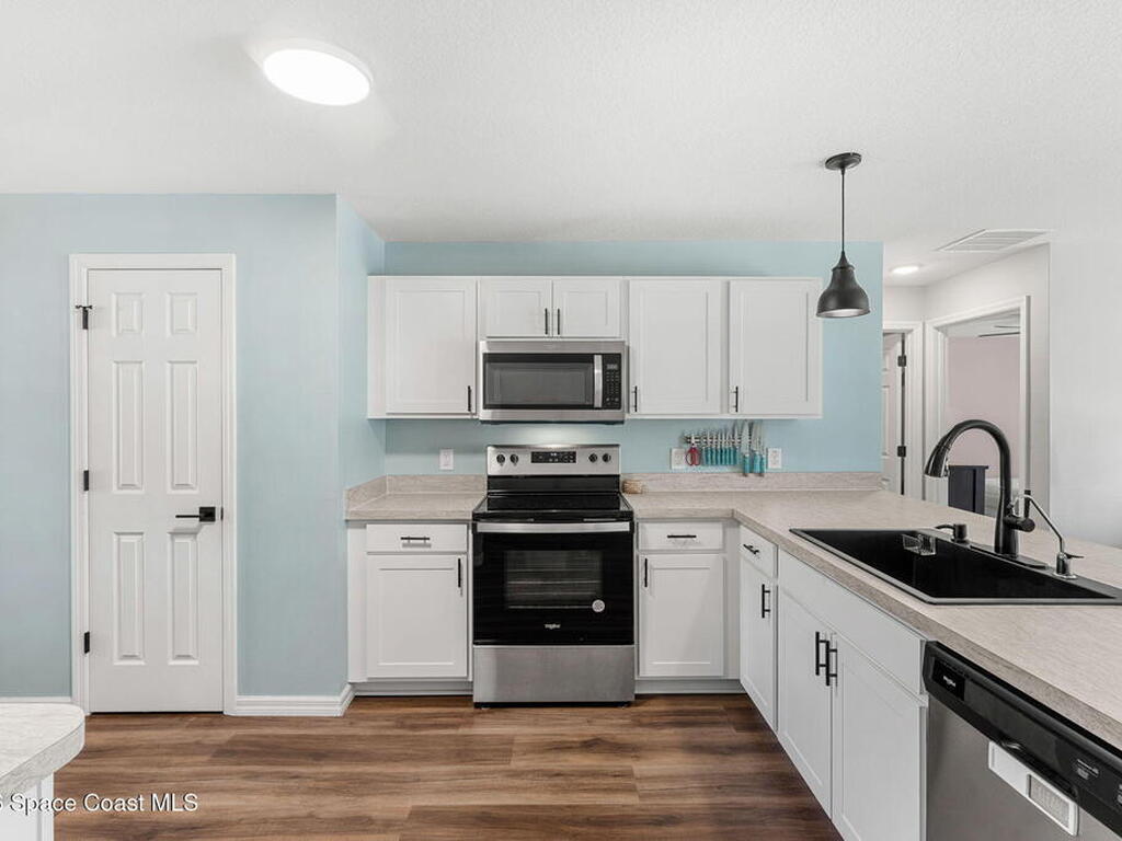 714 Daysland Avenue, Palm Bay, FL 32908