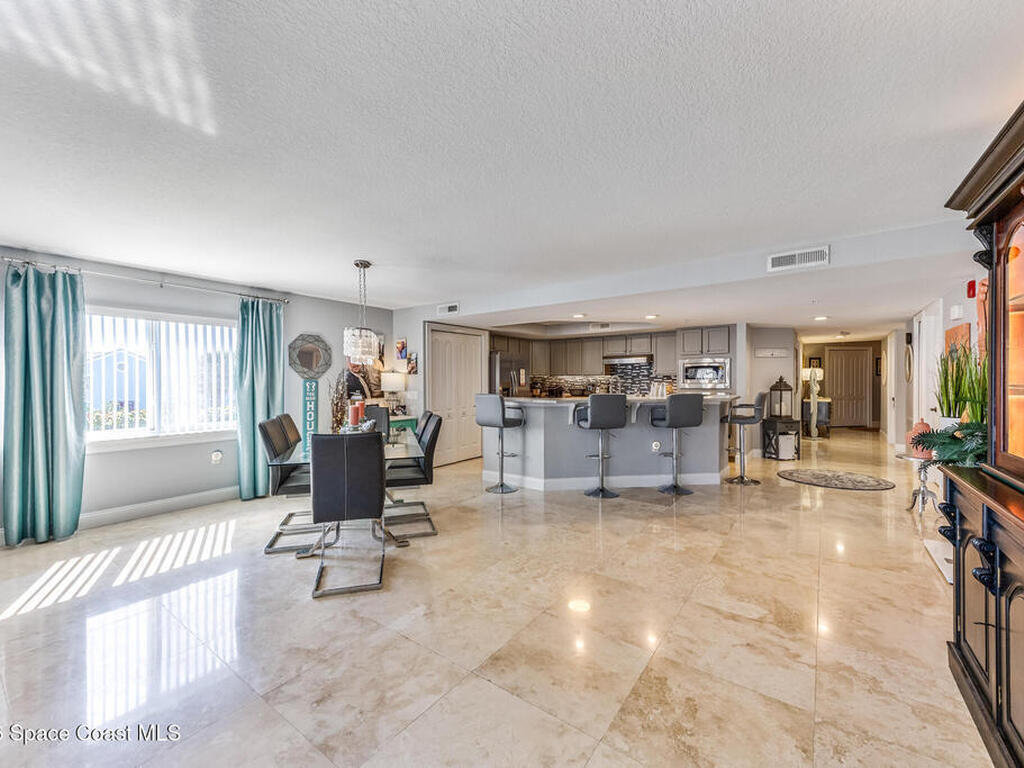 121 Lancha Circle, Satellite Beach, FL 32937