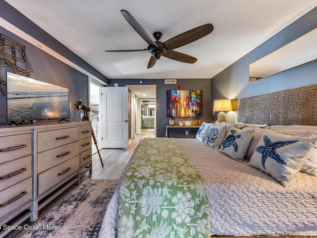 121 Lancha Circle, Satellite Beach, FL 32937