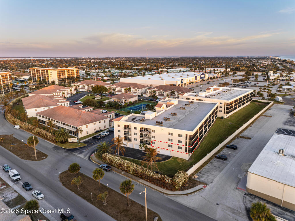 121 Lancha Circle, Satellite Beach, FL 32937